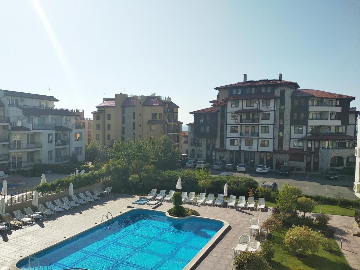 Dom-el Real 4 - Apartment *