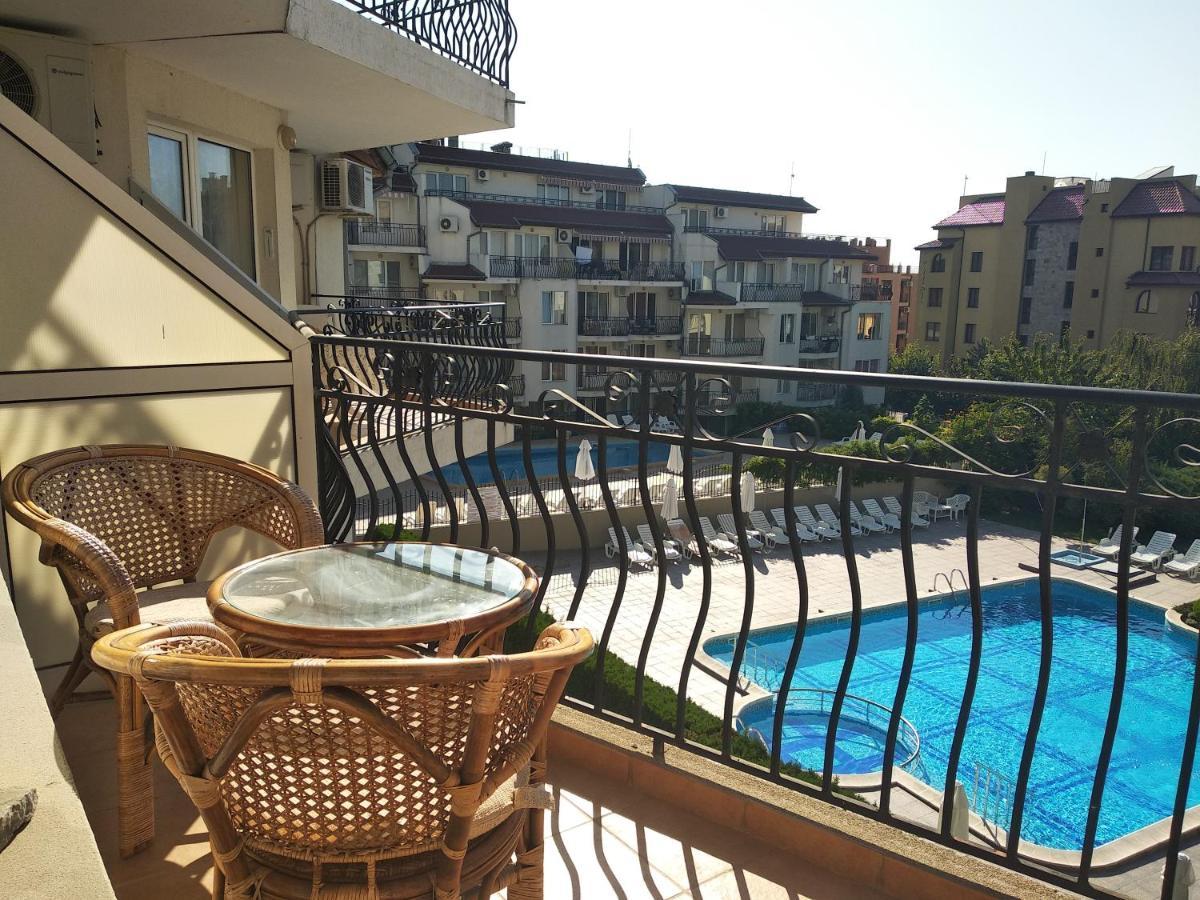 Apartment Dom-el Real 4 -