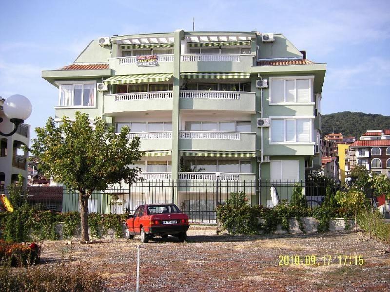 Dom-el Real 4 - Apartment *