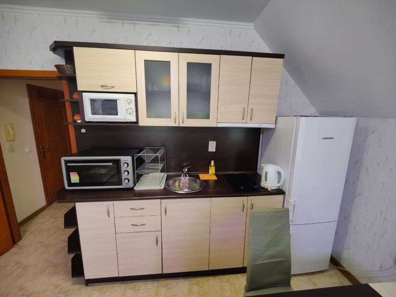 Dom-el Real 4 - Apartment